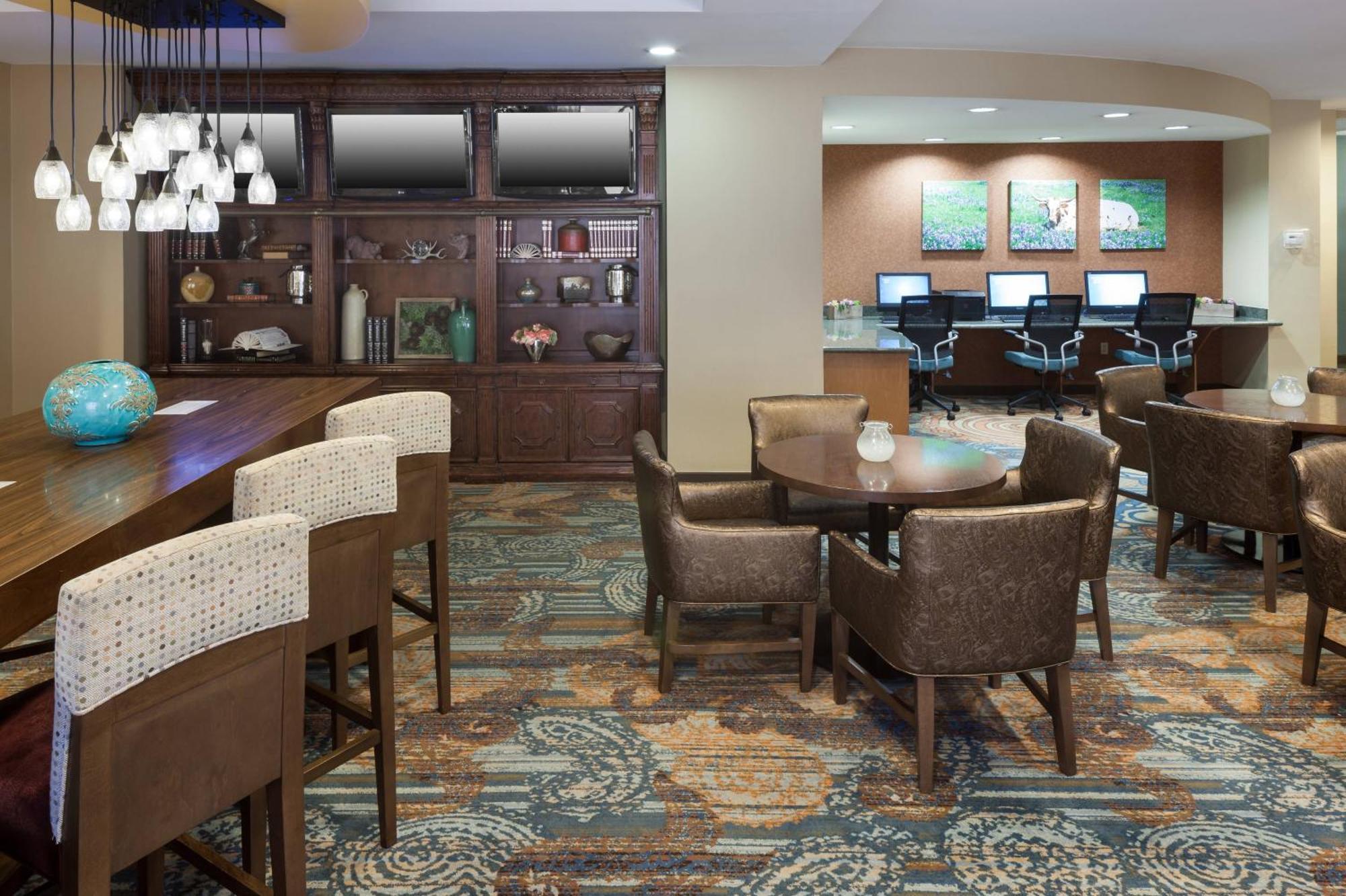 Springhill Suites By Marriott Dallas Downtown / West End Exterior foto